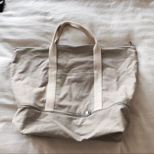 Lo & Sons Catalina Weekender Bag